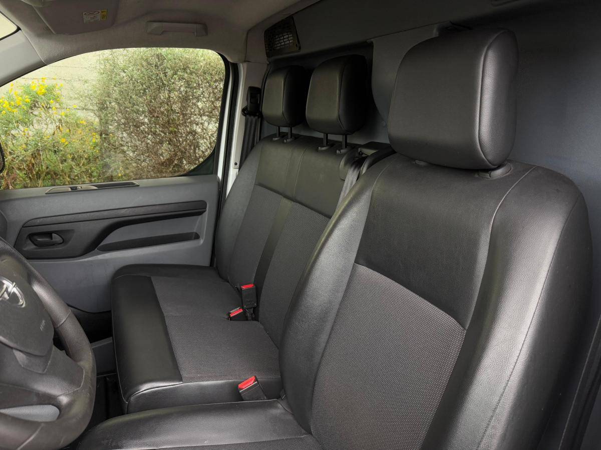 opel-vivaro-2020-diesel-1499cc