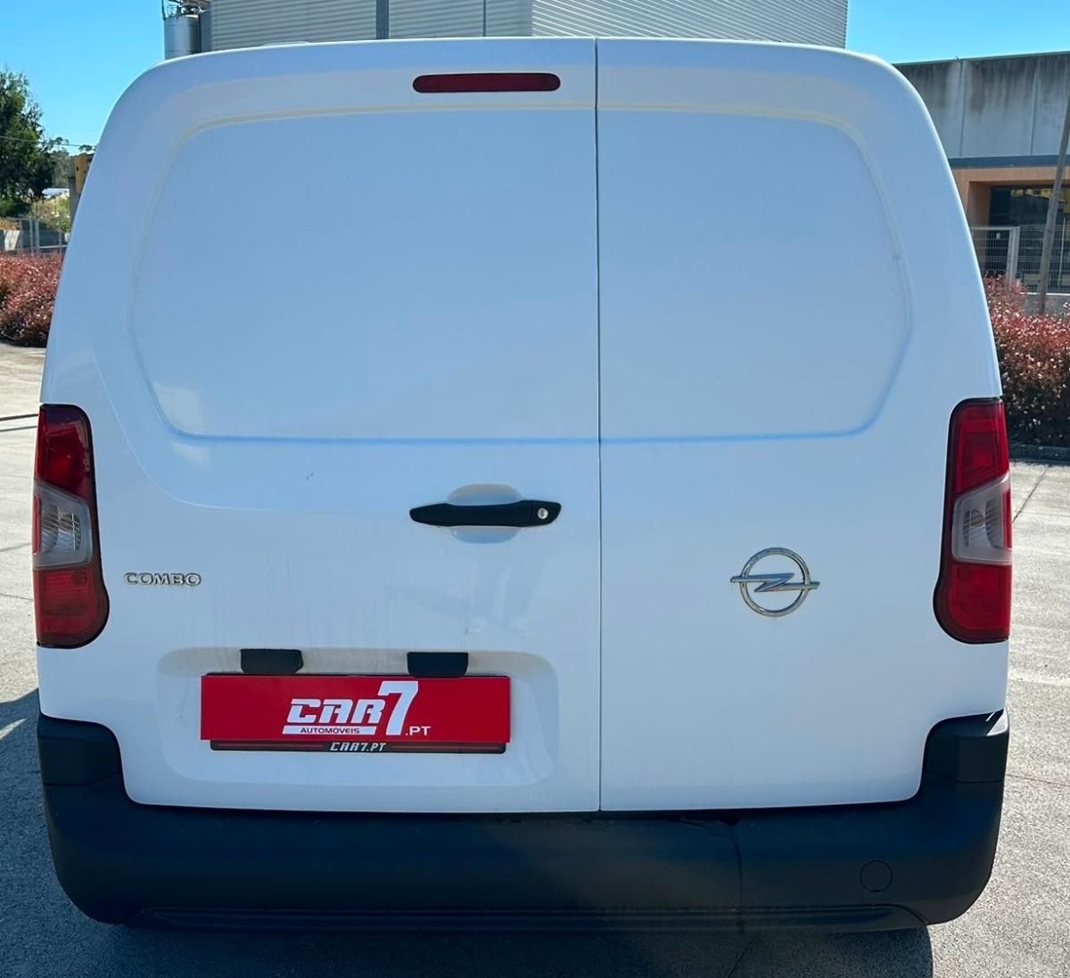opel-combo-2019-diesel-1598cc