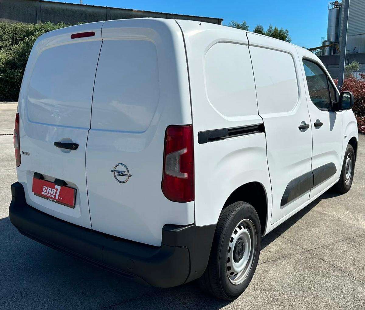 opel-combo-2019-diesel-1598cc