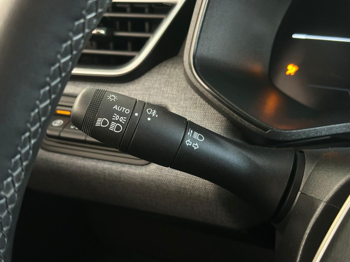 renault-clio-2025-gasolina-999cc