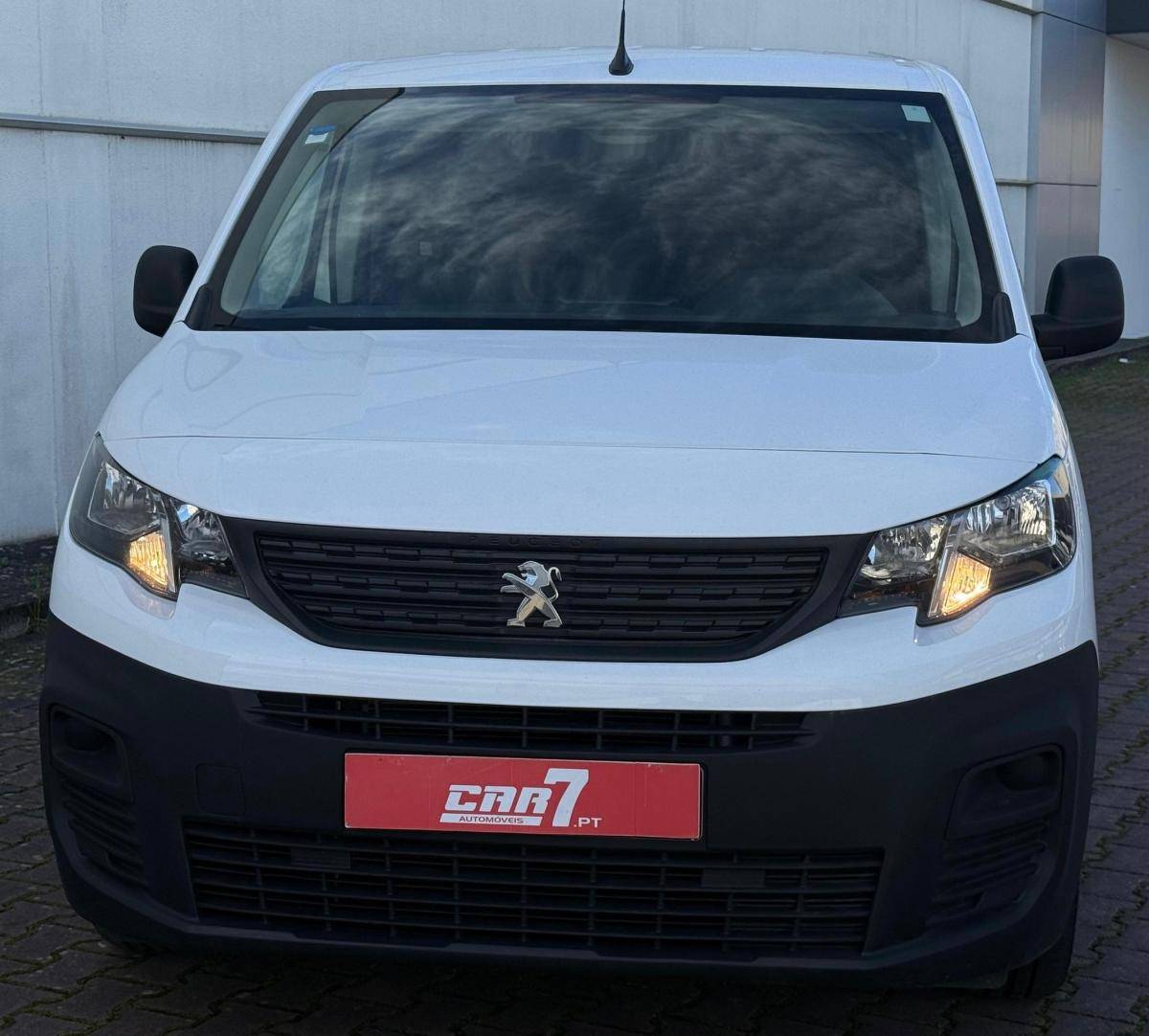 peugeot-partner-2021-diesel-1499cc