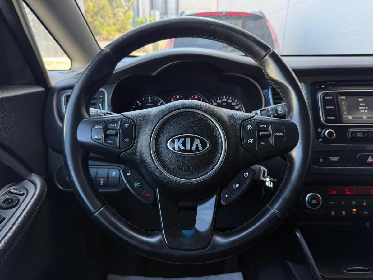 kia-carens-2017-diesel-1685cc