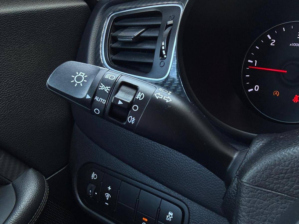 kia-carens-2017-diesel-1685cc