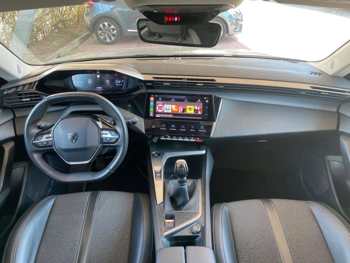 peugeot-308-sw-2023-gasolina-1199cc