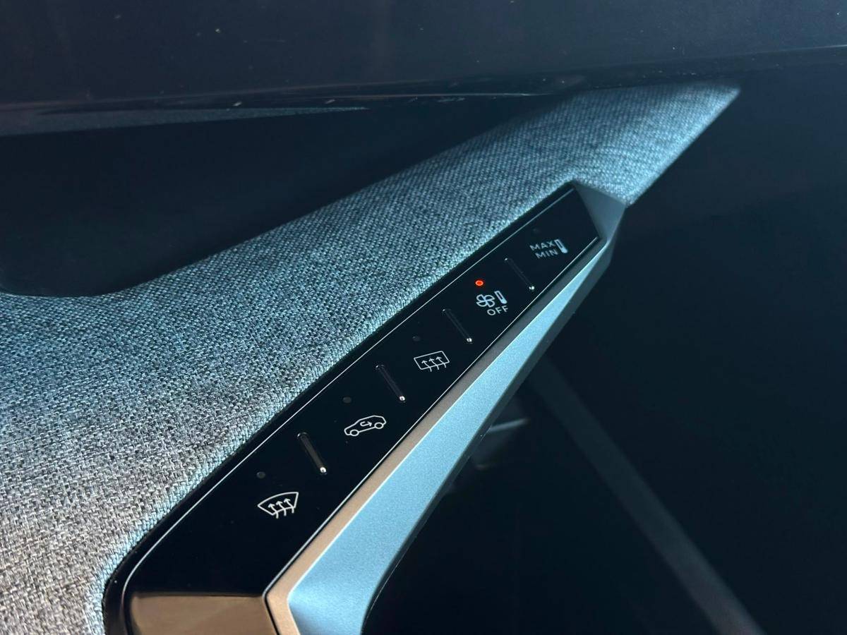 peugeot-e-3008-2024-eletrico-500cc