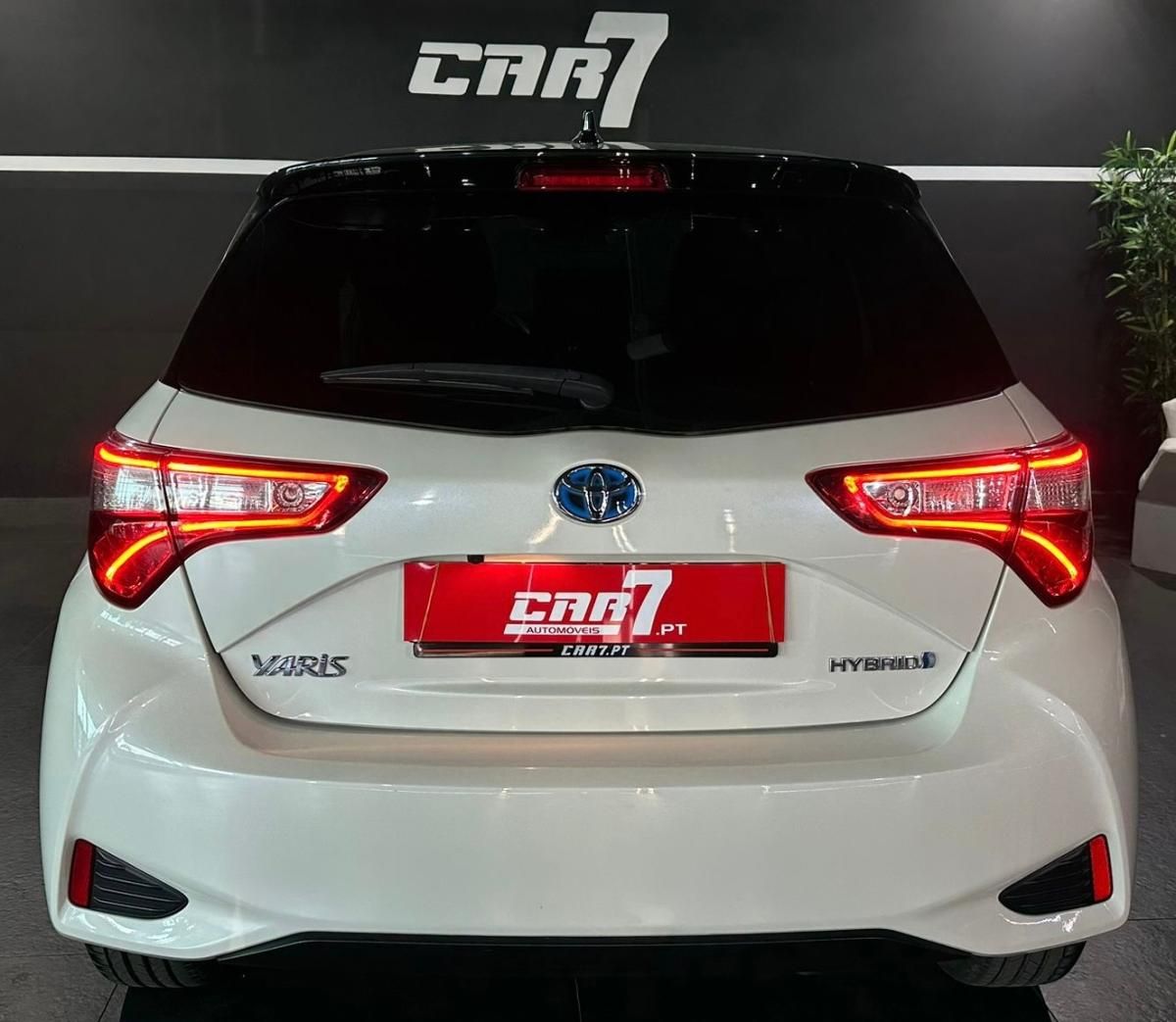 toyota-yaris-2018-hibrido-a-gasolina-1497cc