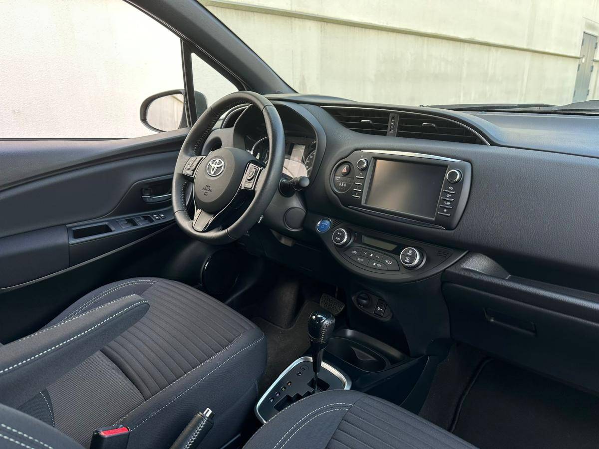 toyota-yaris-2018-hibrido-a-gasolina-1497cc