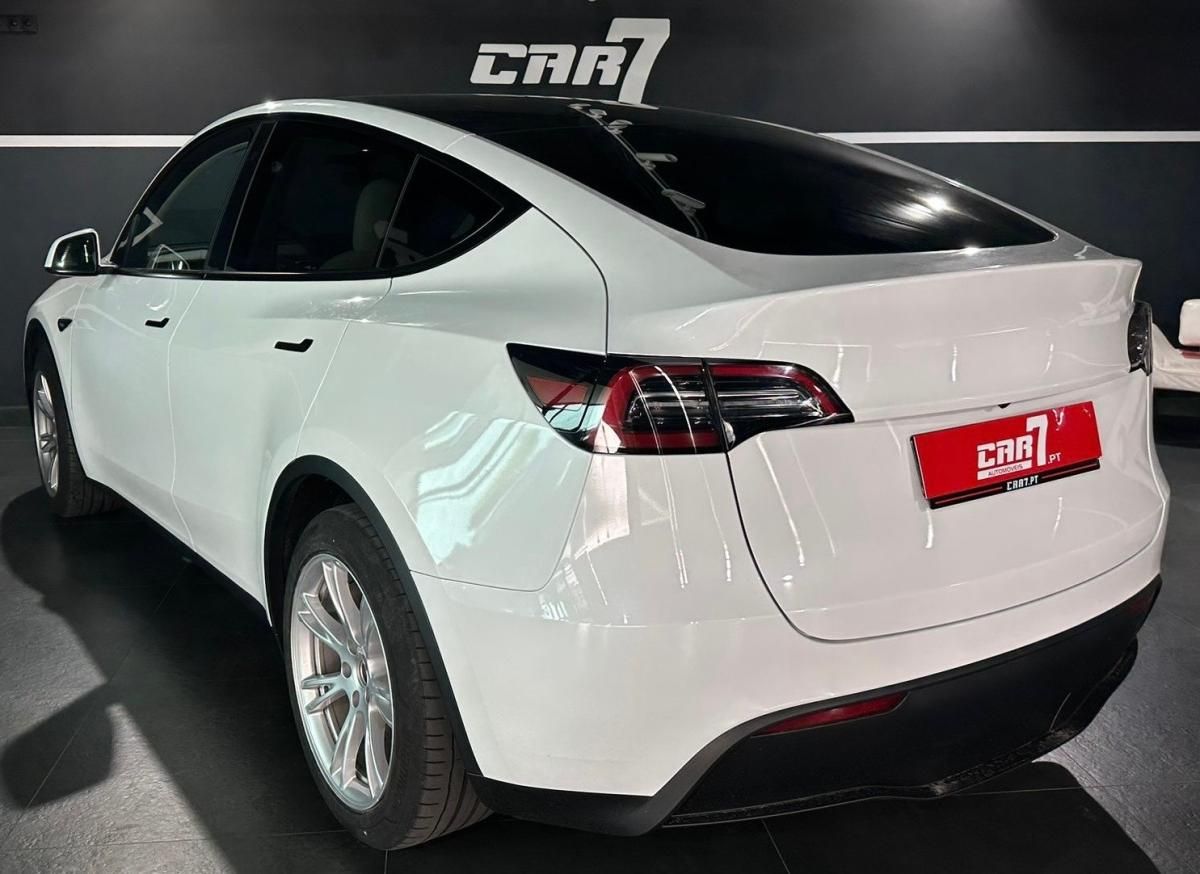 tesla-model-y-2023-eletrico-500cc