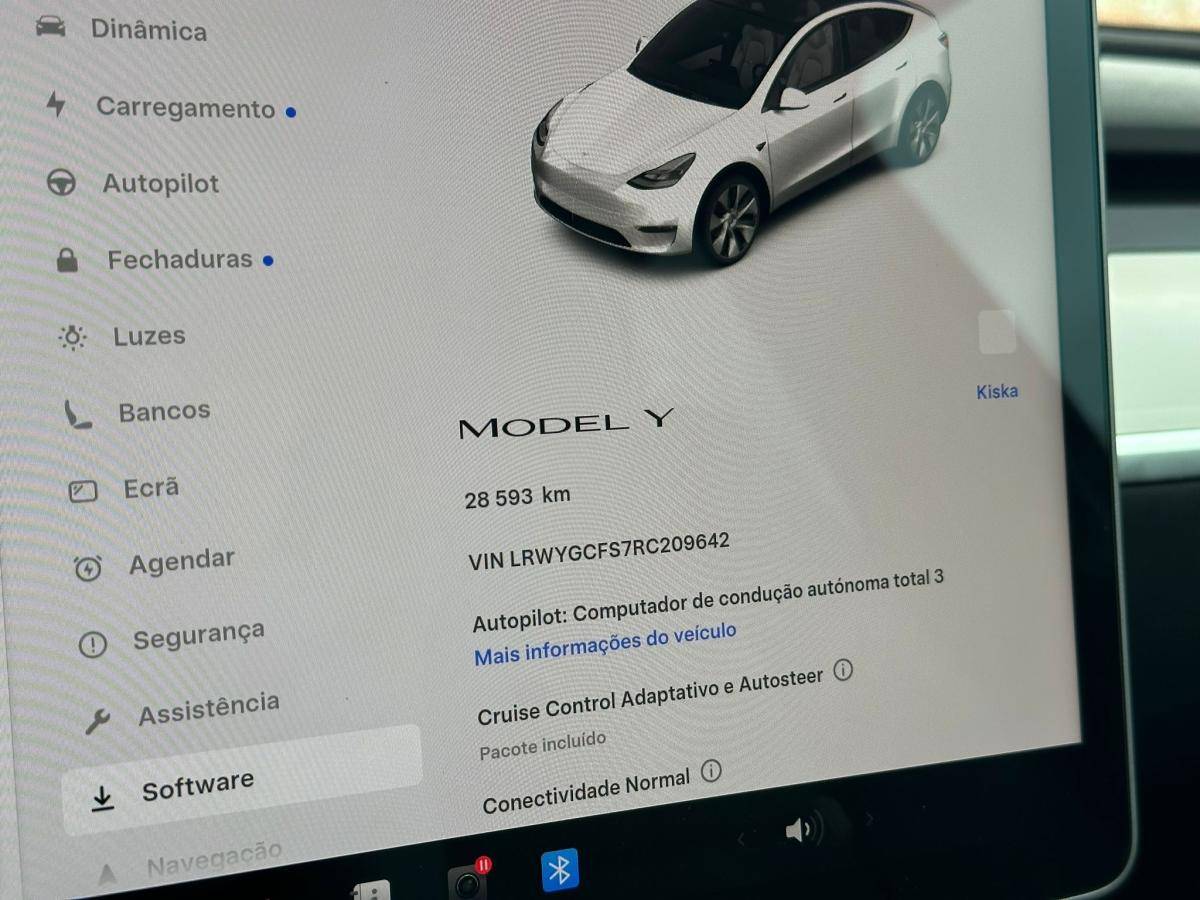 tesla-model-y-2023-eletrico-500cc