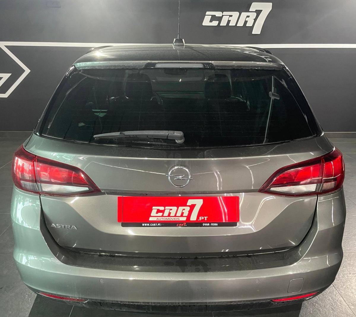 opel-astra-sport-tourer-2019-gasolina-1199cc
