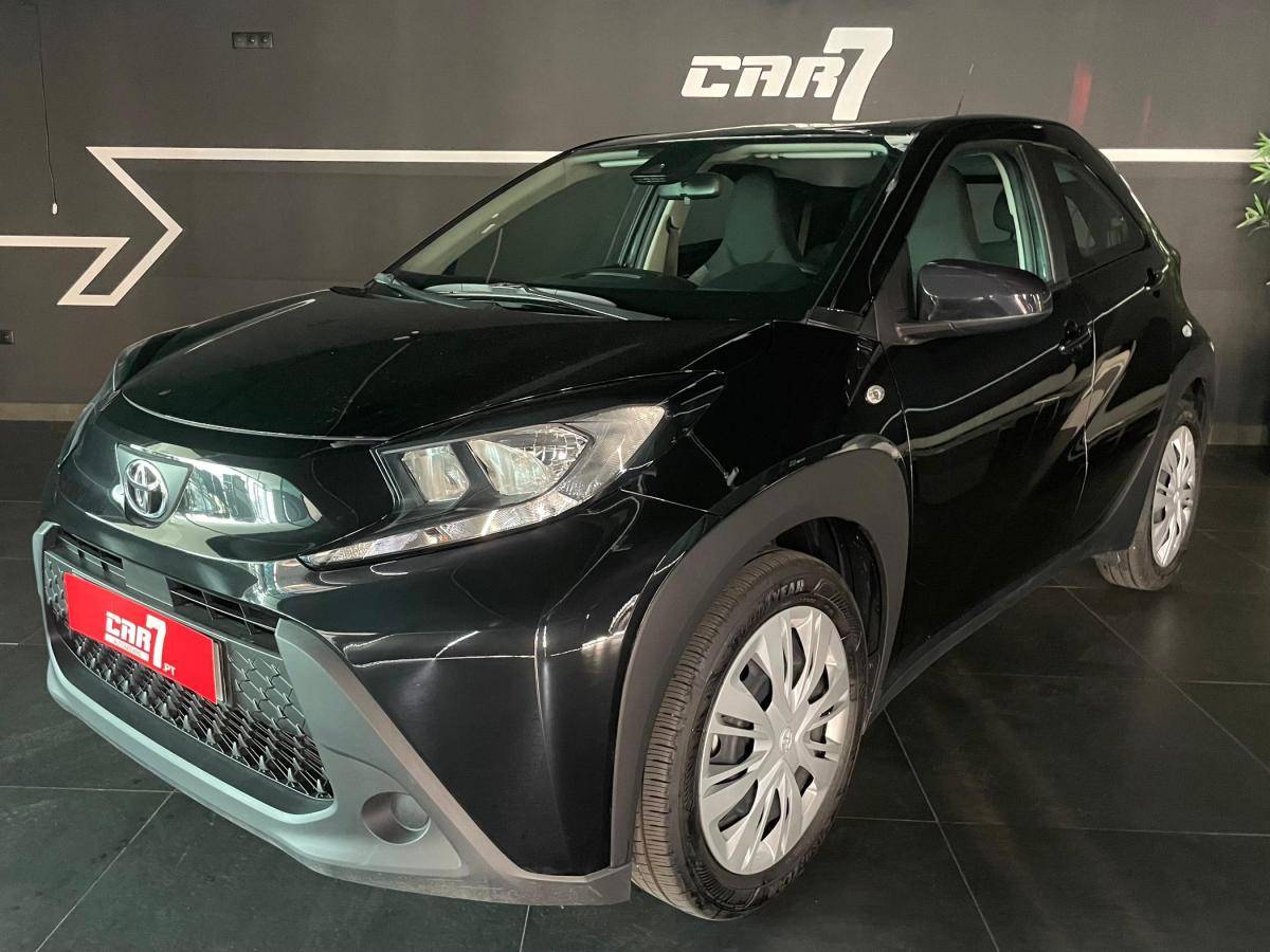 toyota-aygo-x-2023-gasolina-998cc