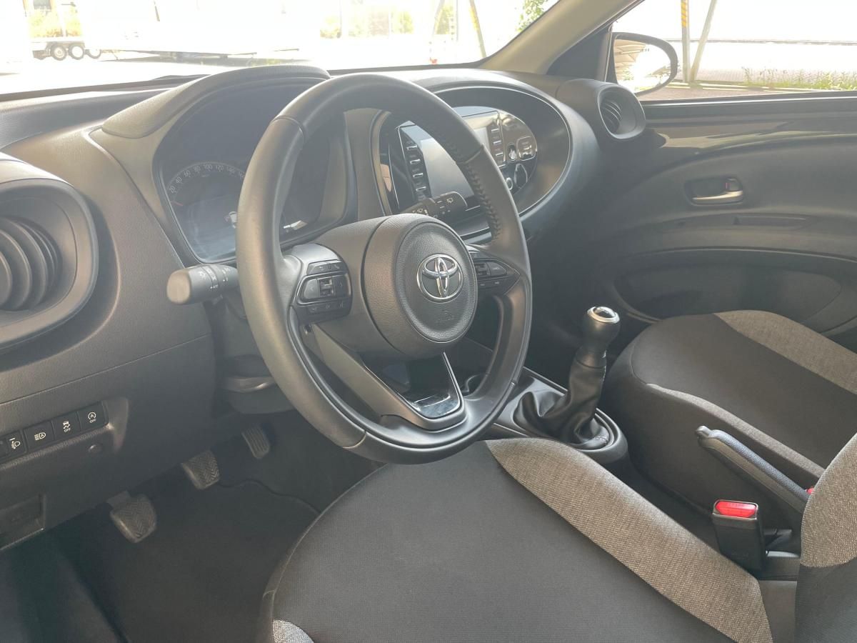 toyota-aygo-x-2023-gasolina-998cc