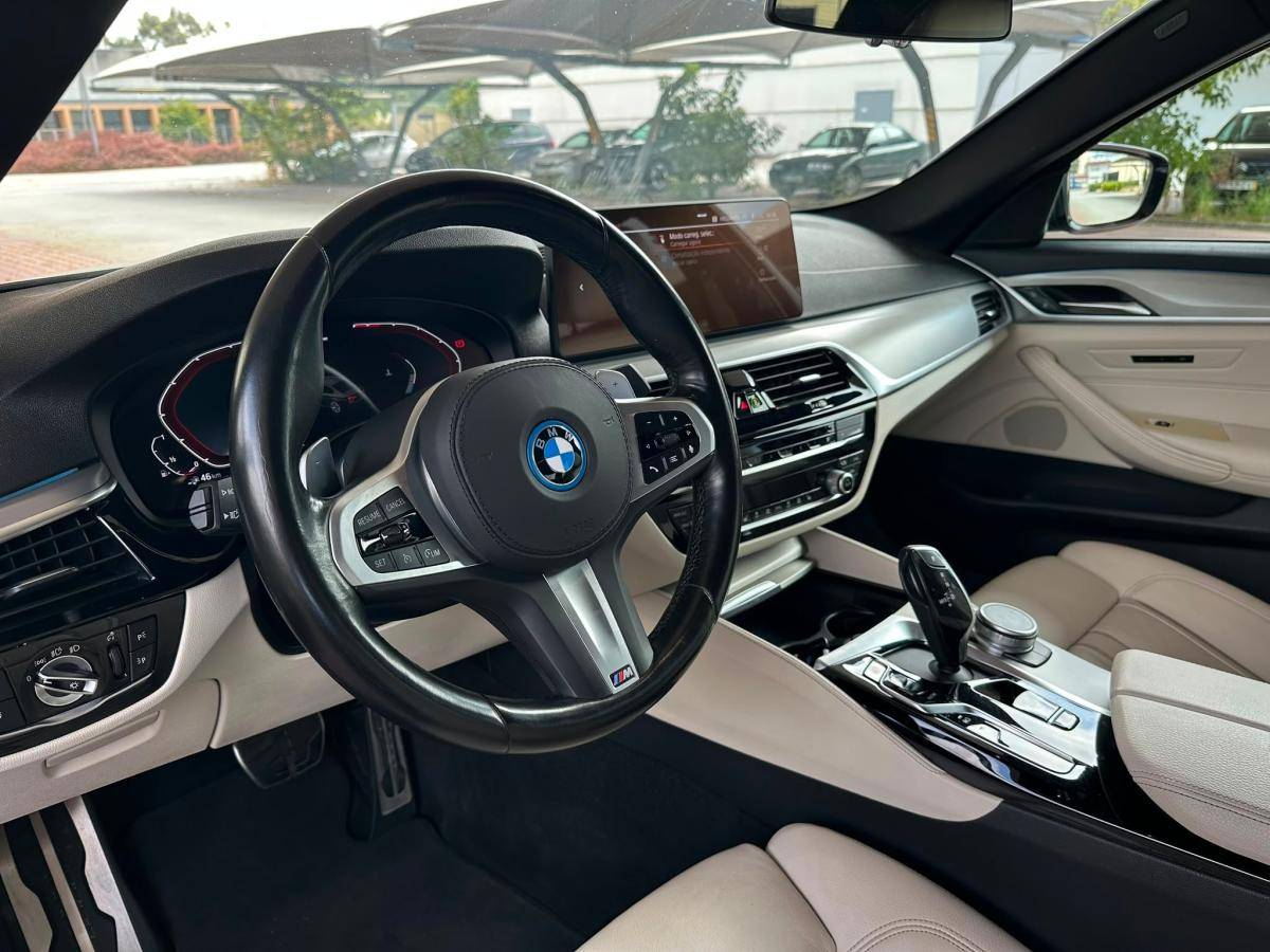 bmw-serie-5-2021-hibrido-a-gasolina-1998cc