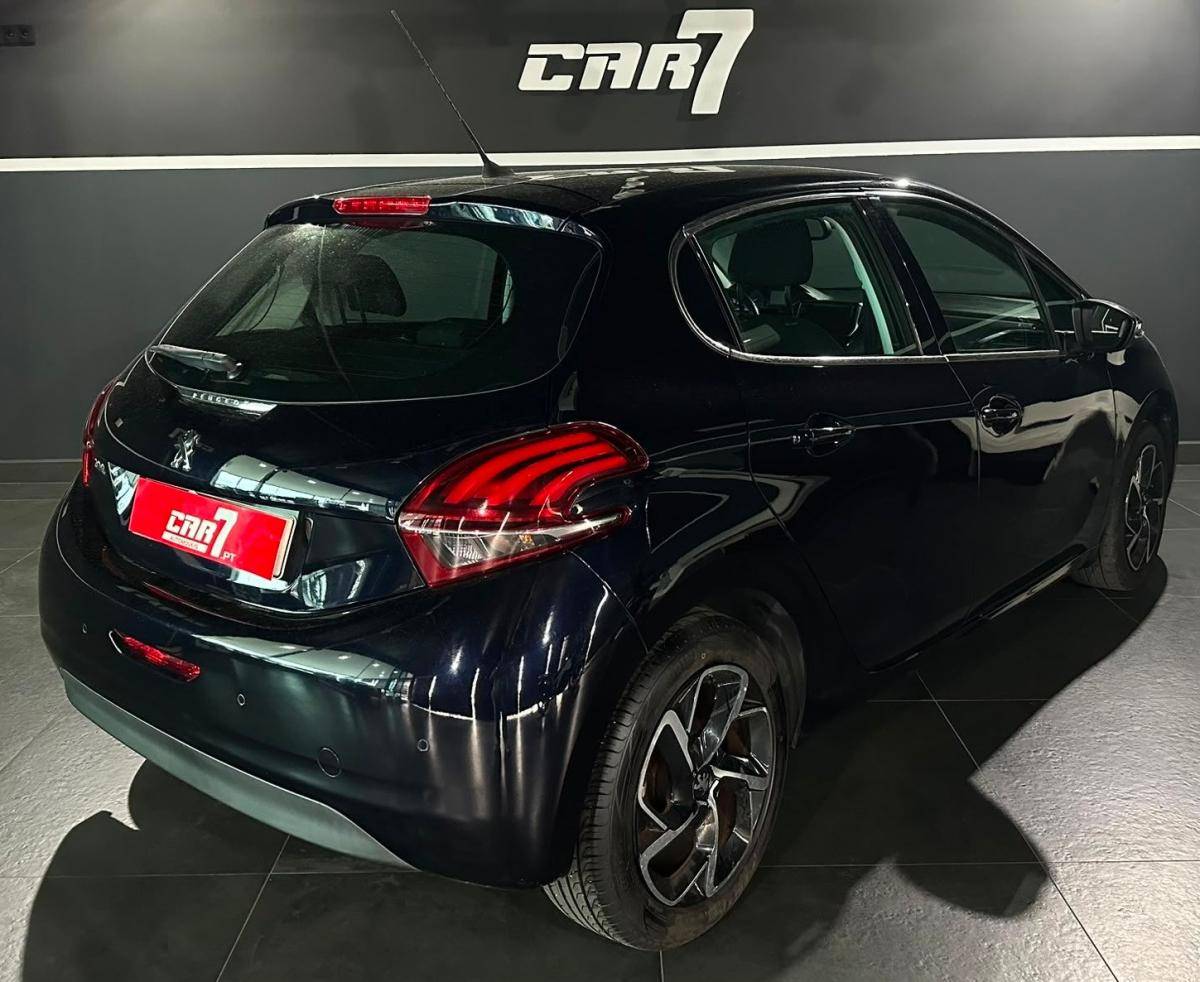 peugeot-208-2018-diesel-1499cc