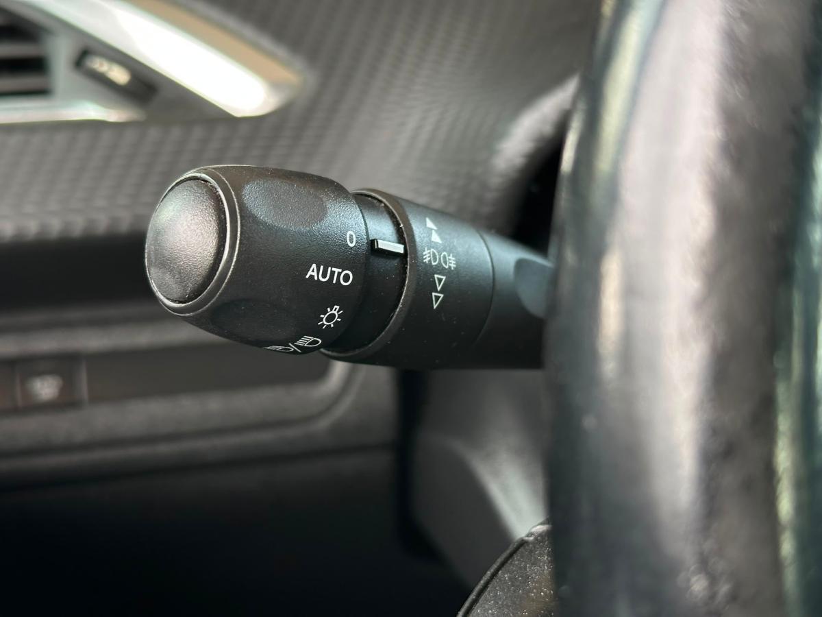 peugeot-208-2018-diesel-1499cc