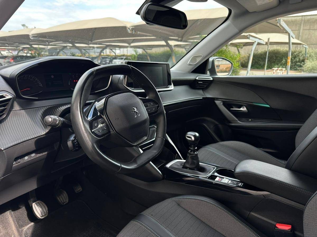 peugeot-2008-2021-gasolina-1199cc