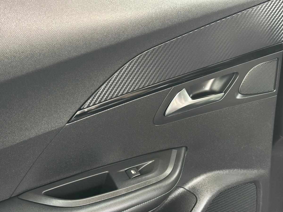 peugeot-2008-2021-gasolina-1199cc