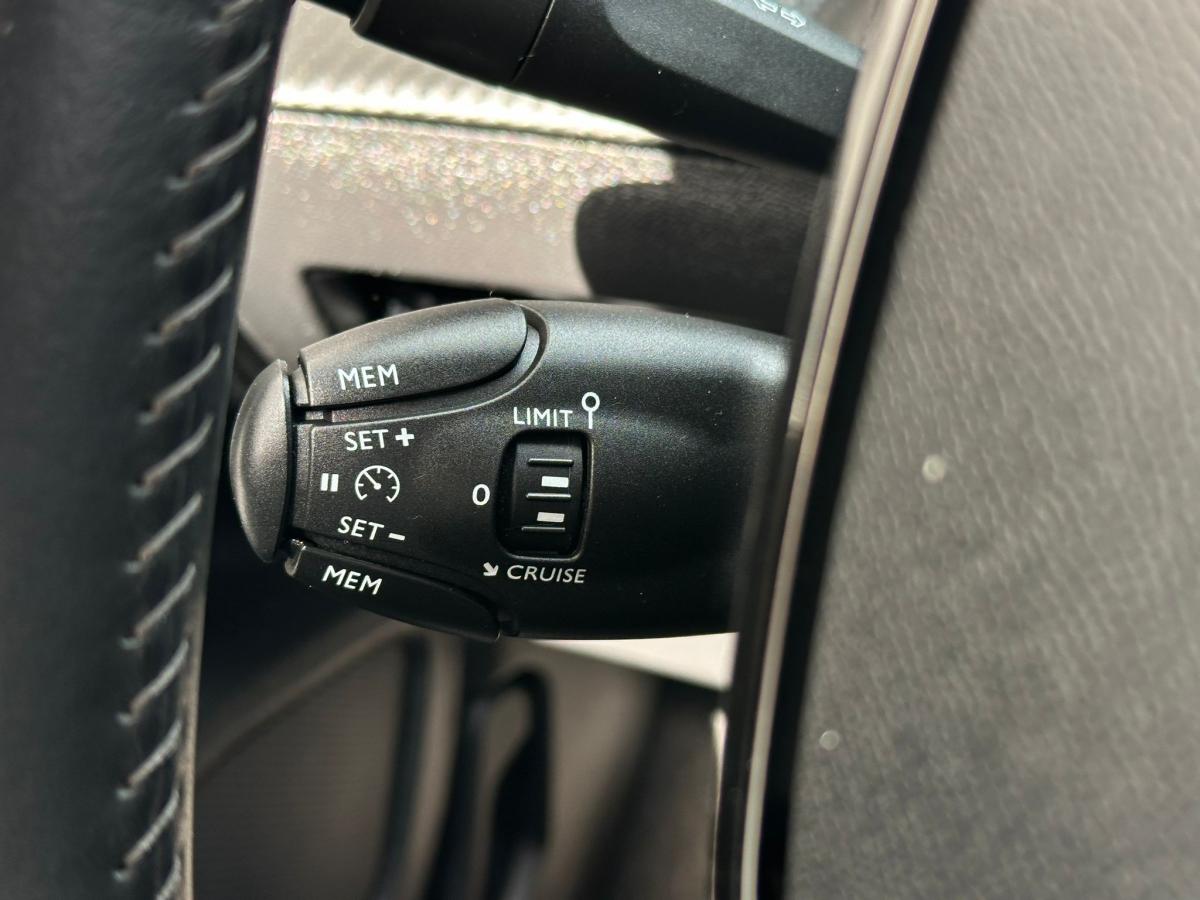 peugeot-2008-2021-gasolina-1199cc