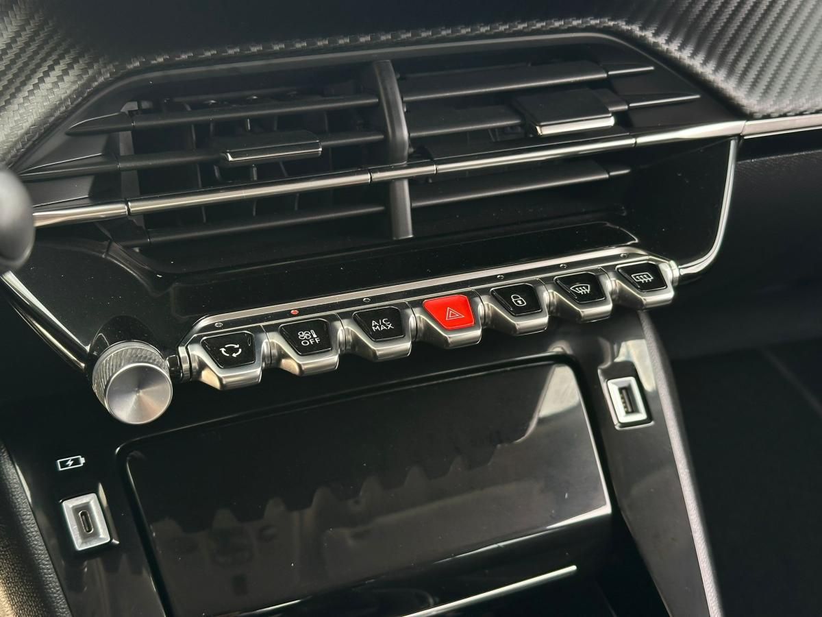 peugeot-2008-2021-gasolina-1199cc