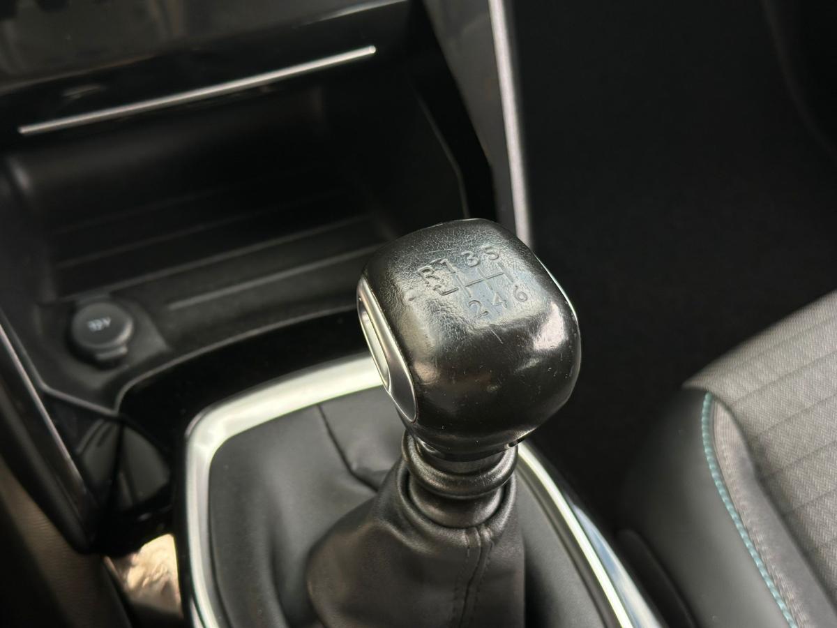 peugeot-2008-2021-gasolina-1199cc