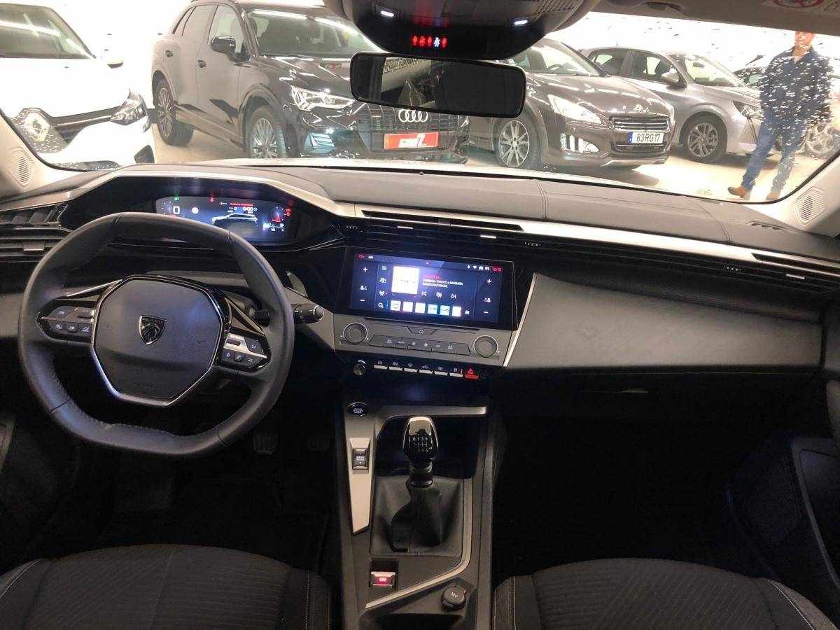 peugeot-308-sw-2022-diesel-1499cc
