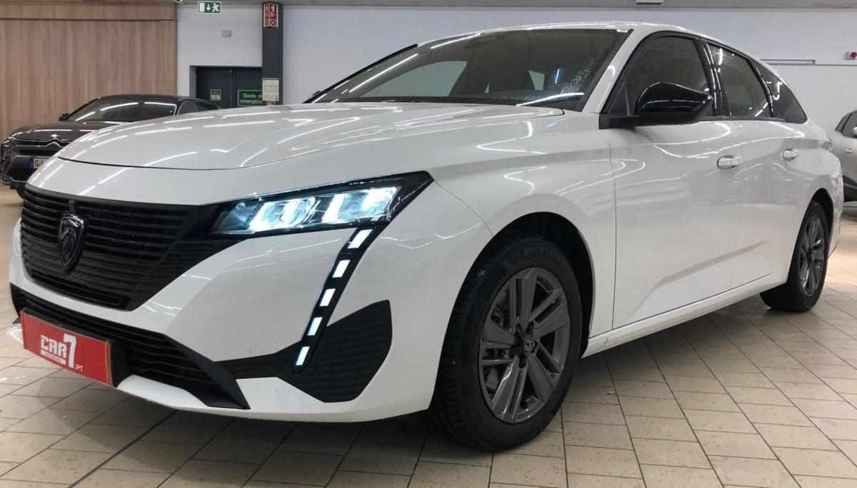 peugeot-308-sw-2022-diesel-1499cc
