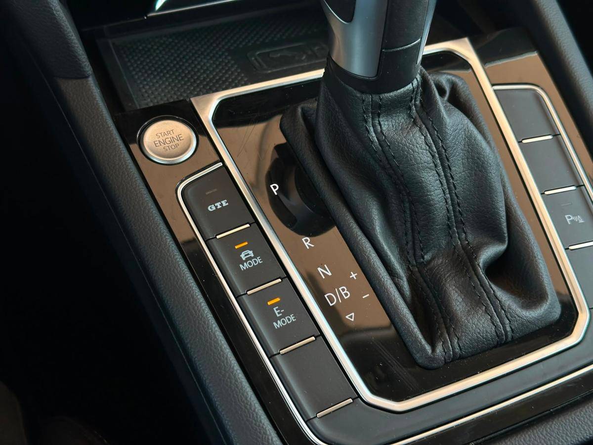 volkswagen-arteon-2021-hibrido-a-gasolina-1395cc