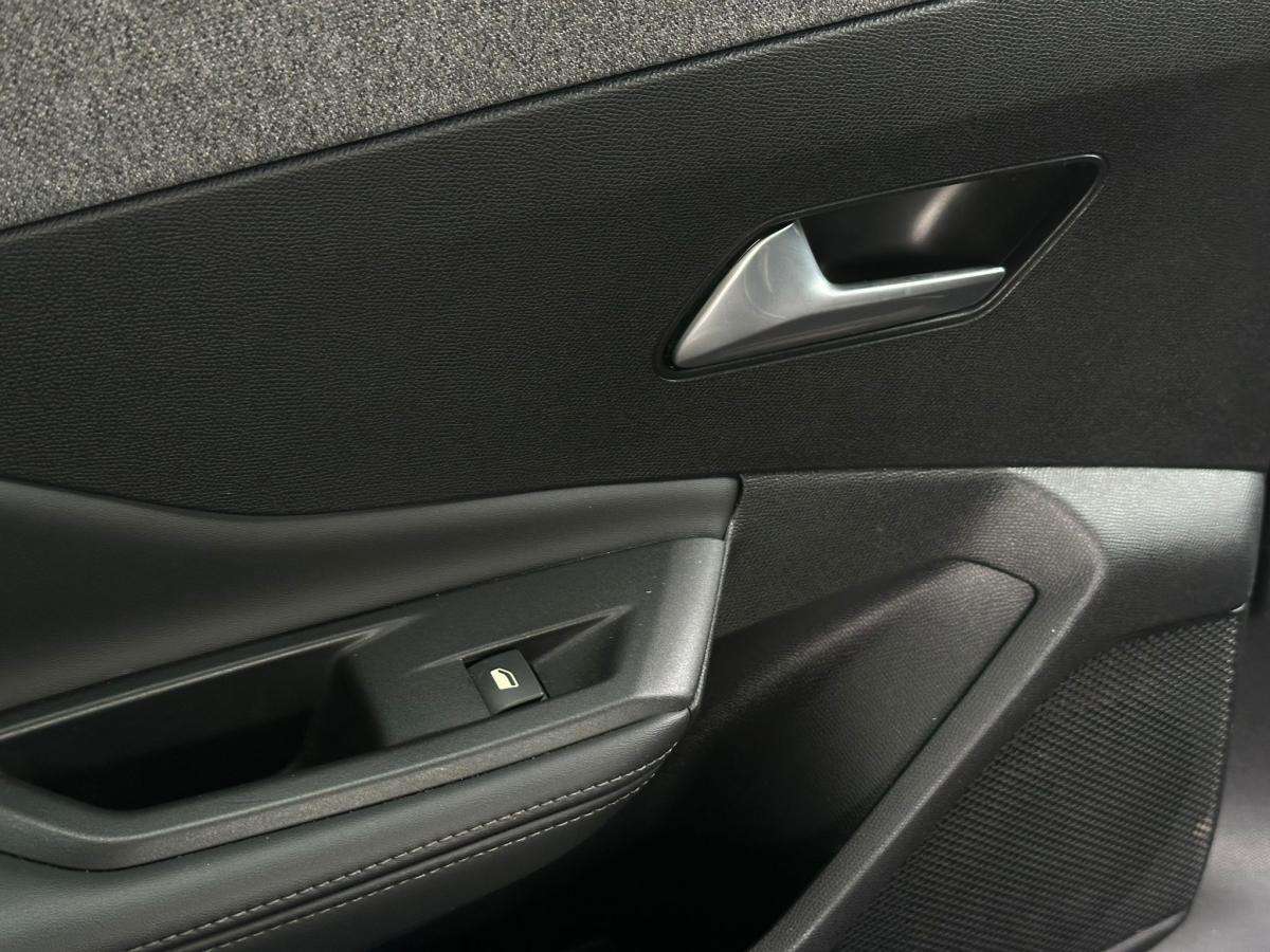 peugeot-308-2022-diesel-1499cc