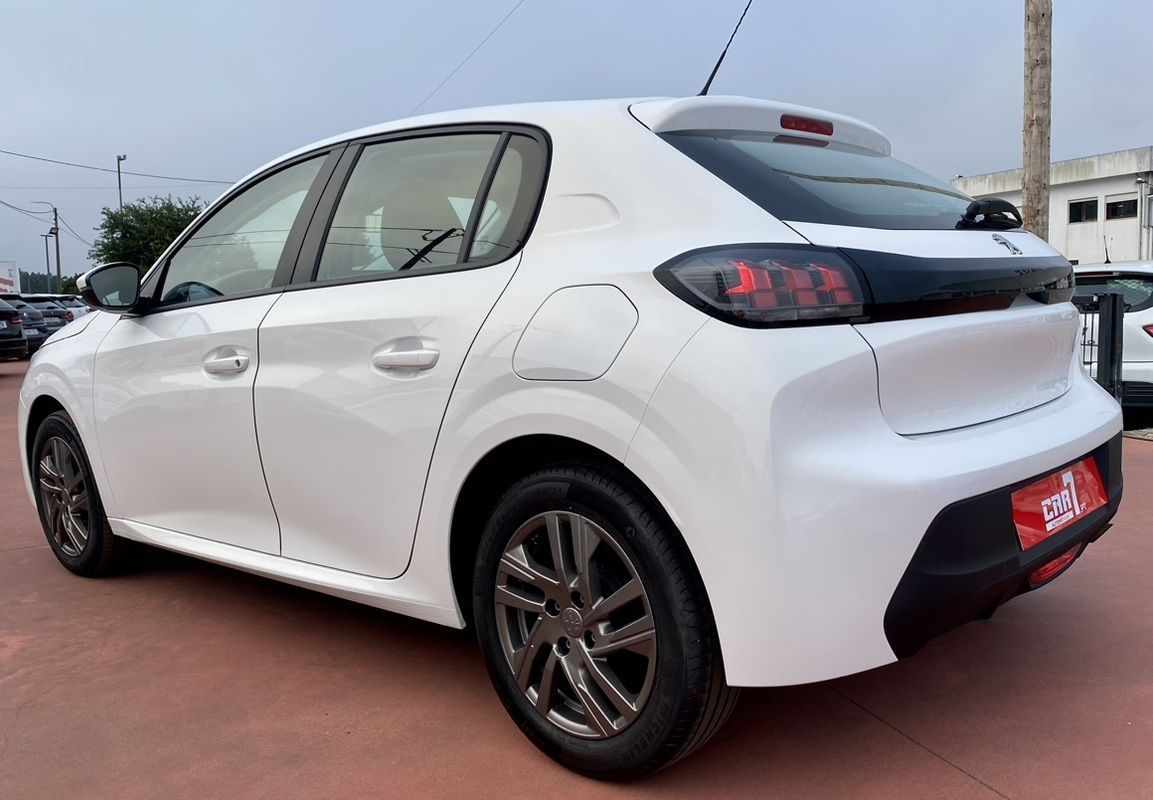 peugeot-208-2021-gasolina-1199cc