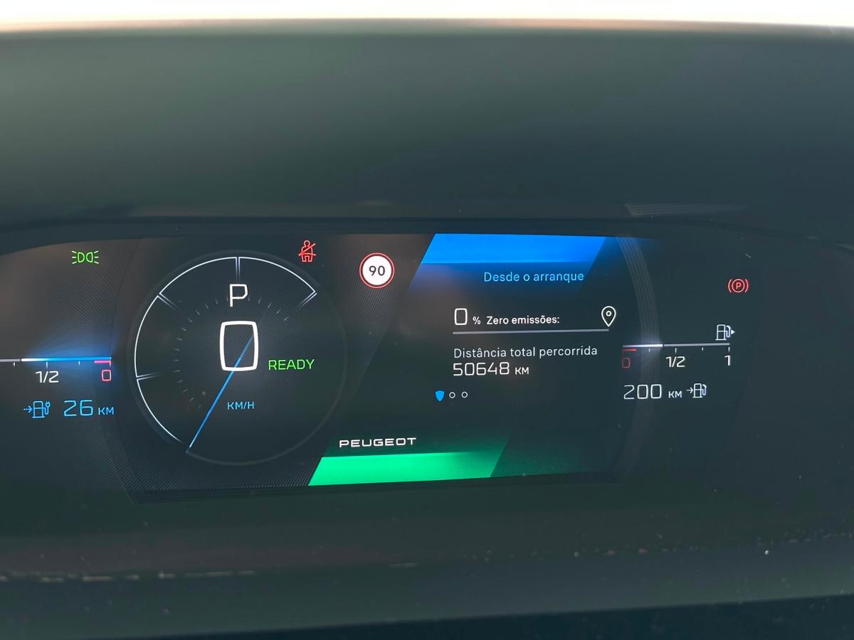 peugeot-408-2023-hibrido-a-gasolina-1598cc