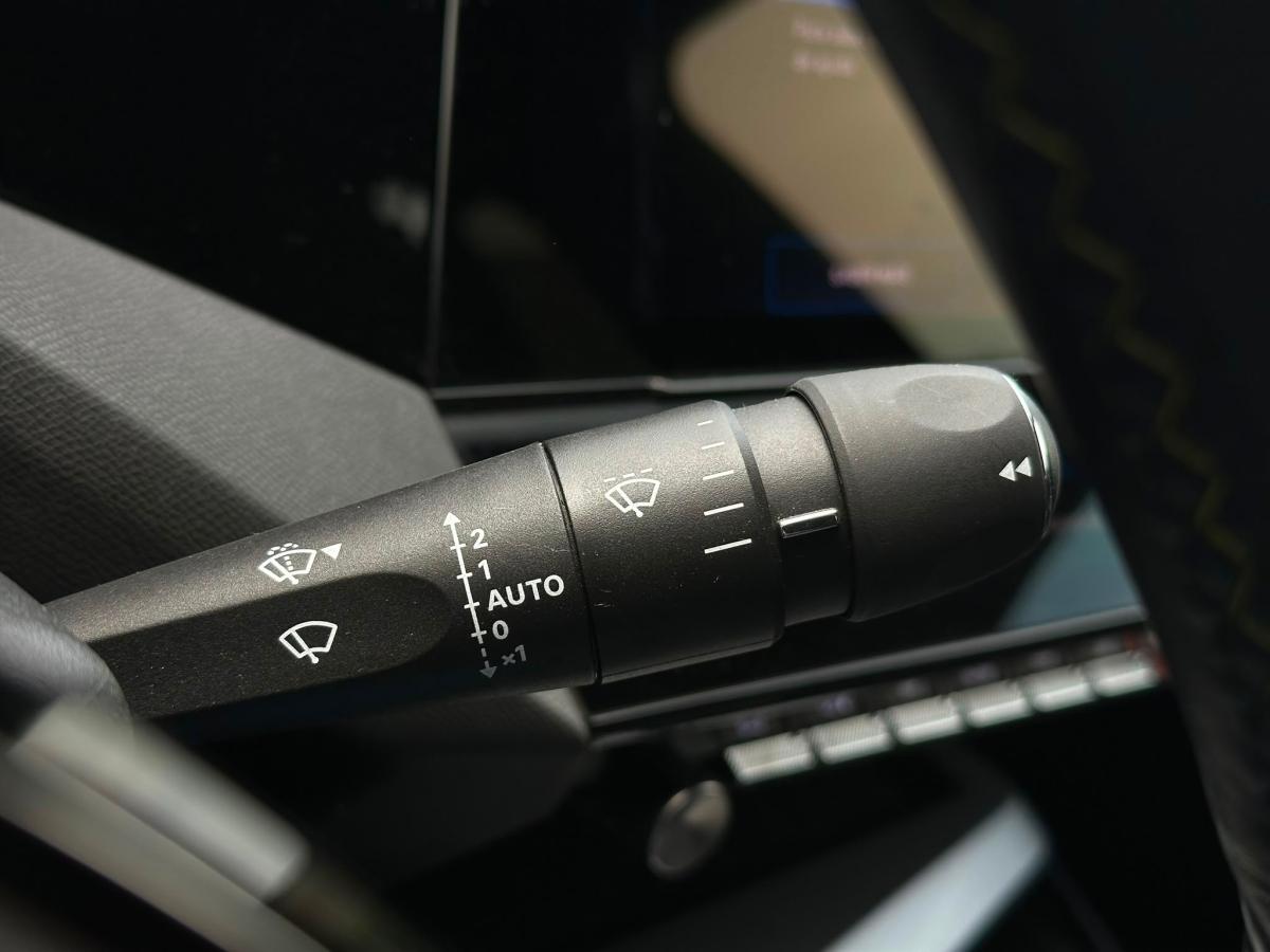 peugeot-408-2023-hibrido-a-gasolina-1598cc