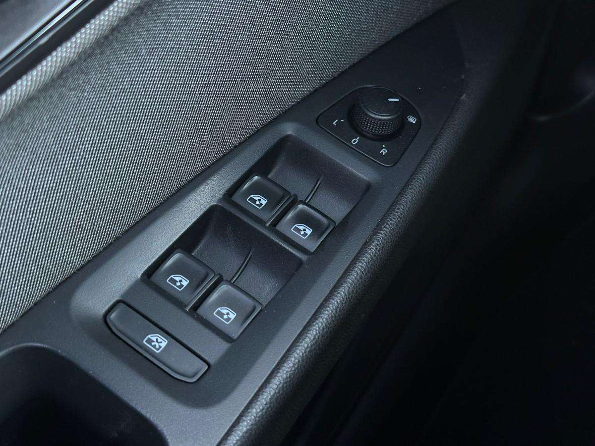 seat-leon-st-2018-diesel-1598cc