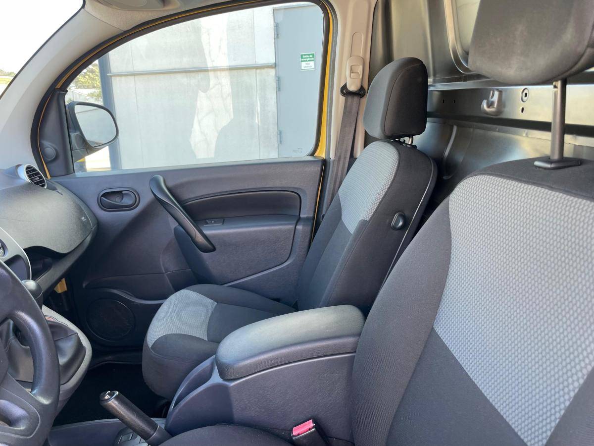 renault-kangoo-2018-eletrico-0cc