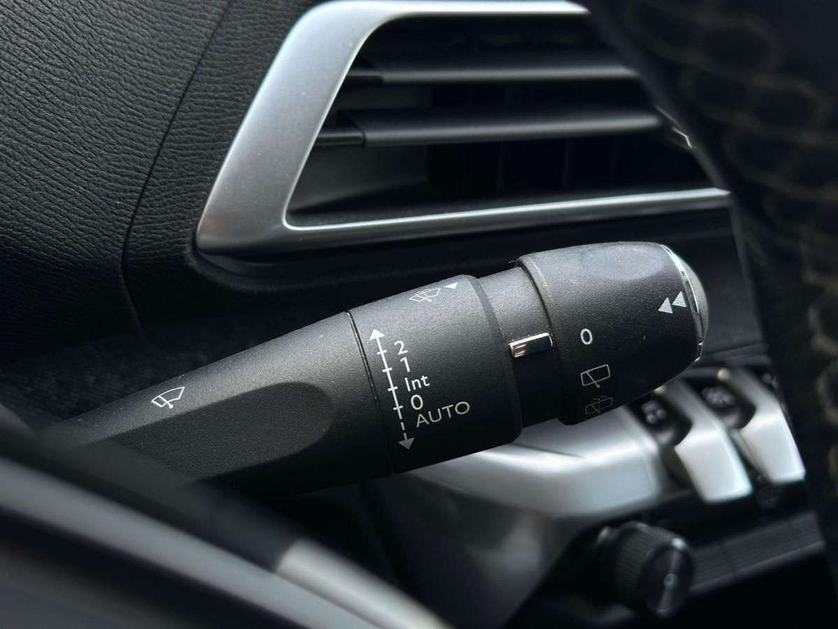 peugeot-3008-2018-diesel-1499cc
