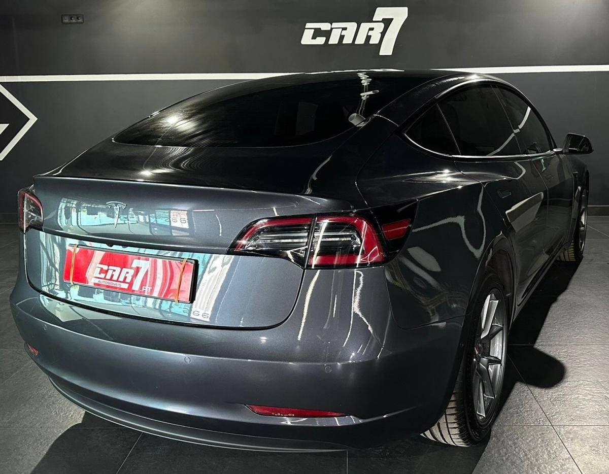 tesla-model-3-2021-eletrico-500cc