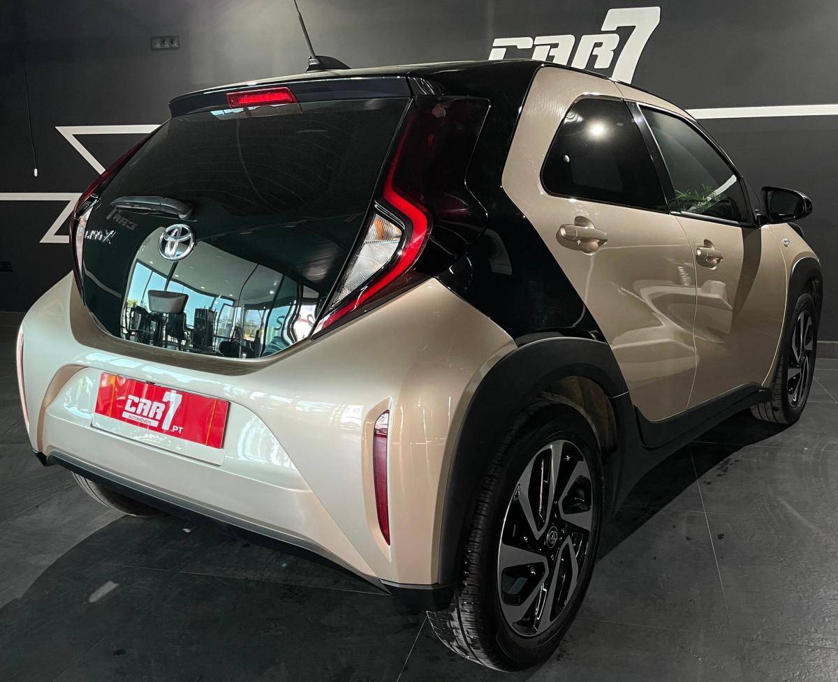 toyota-aygo-x-2025-gasolina-998cc