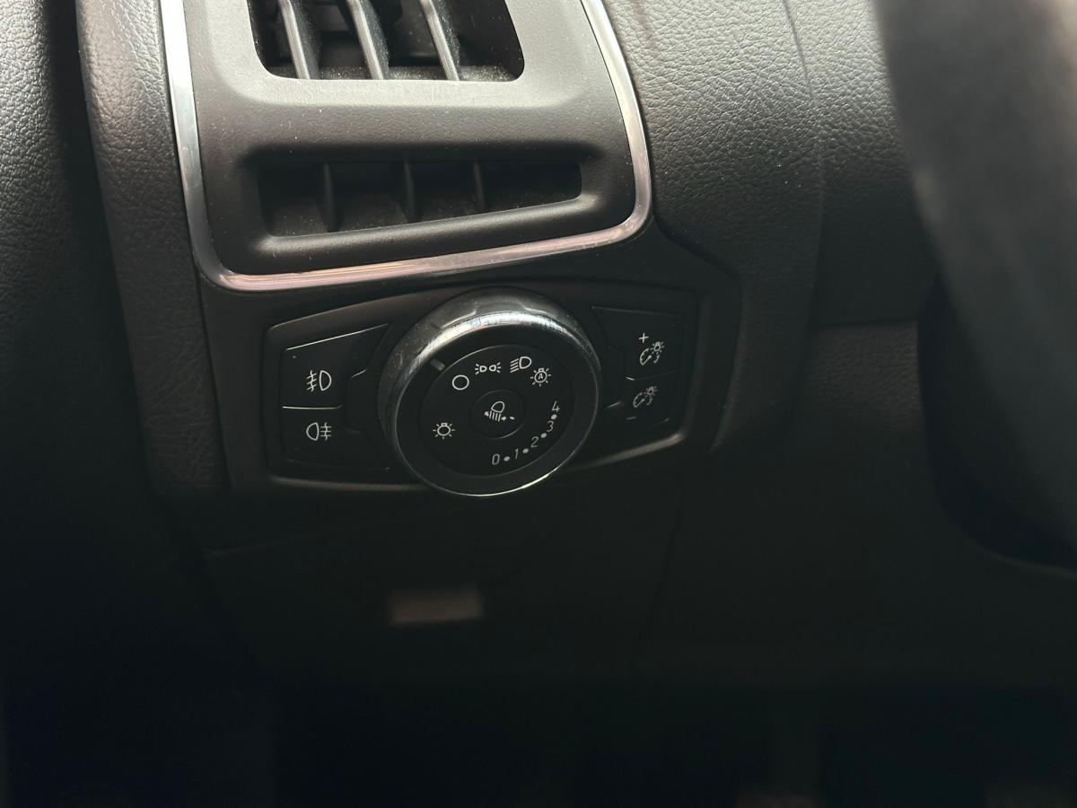 ford-focus-sw-2014-gasolina-998cc