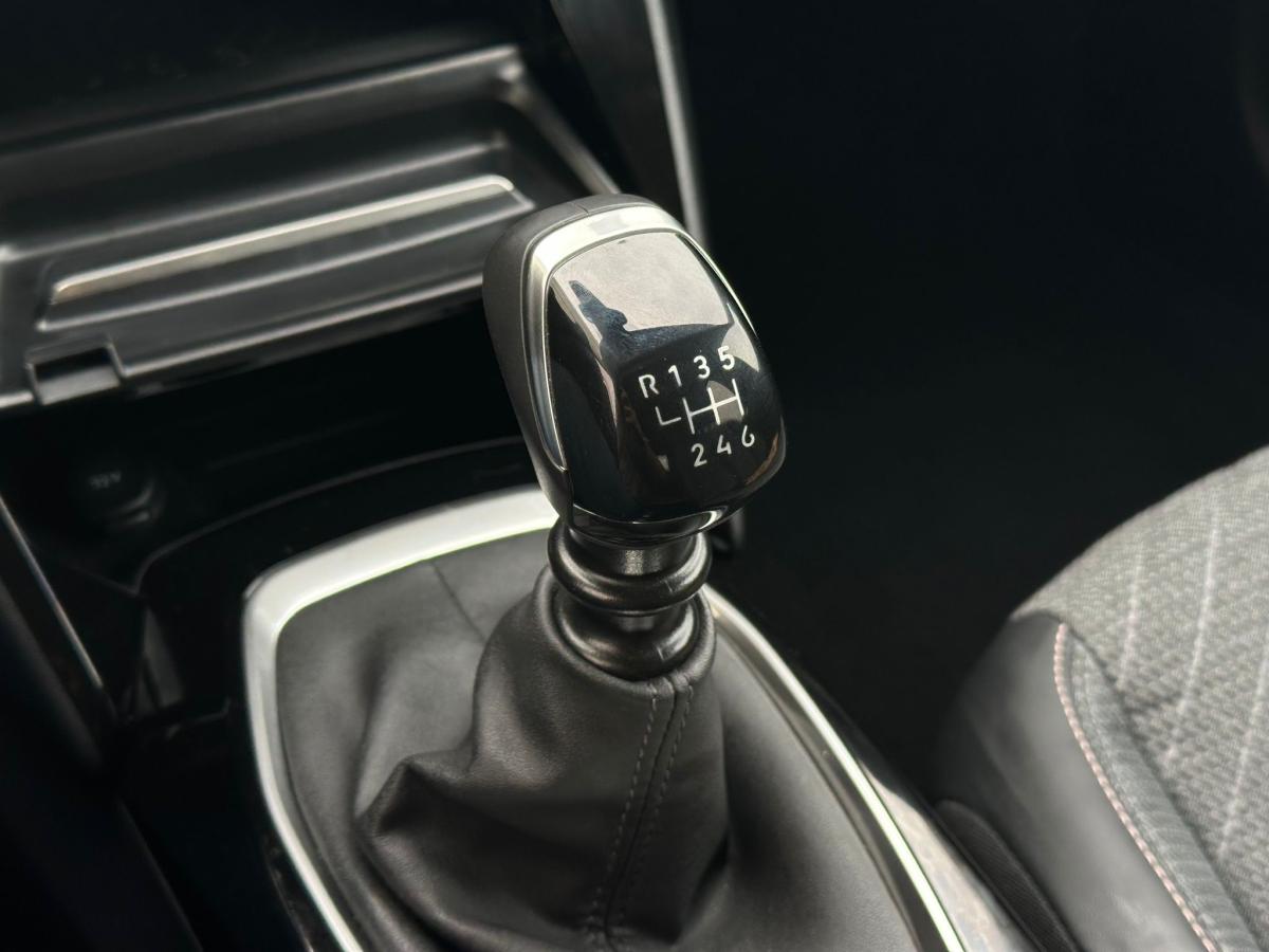 peugeot-208-2024-gasolina-1199cc