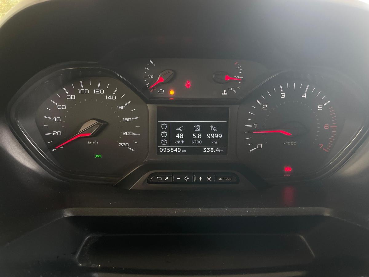peugeot-partner-2019-diesel-1499cc