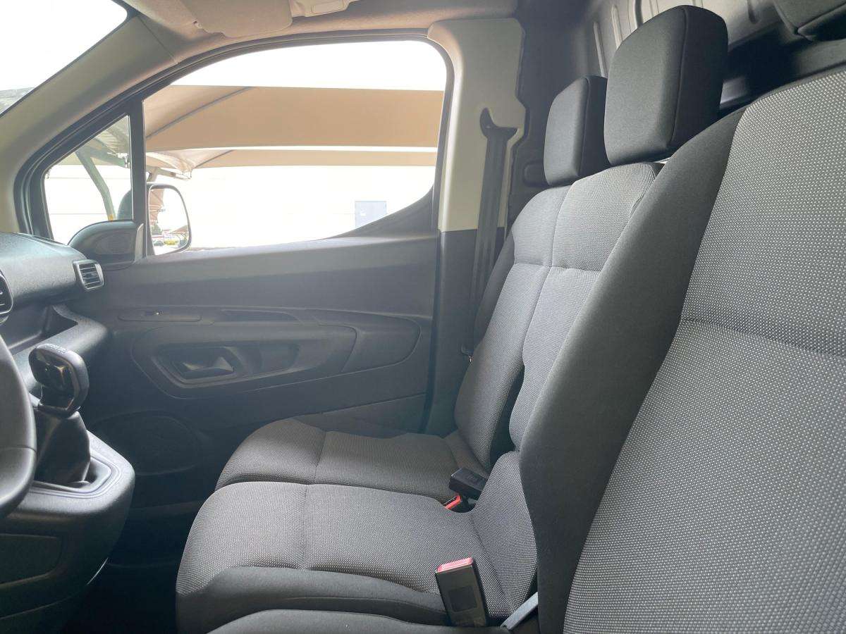 peugeot-partner-2019-diesel-1499cc