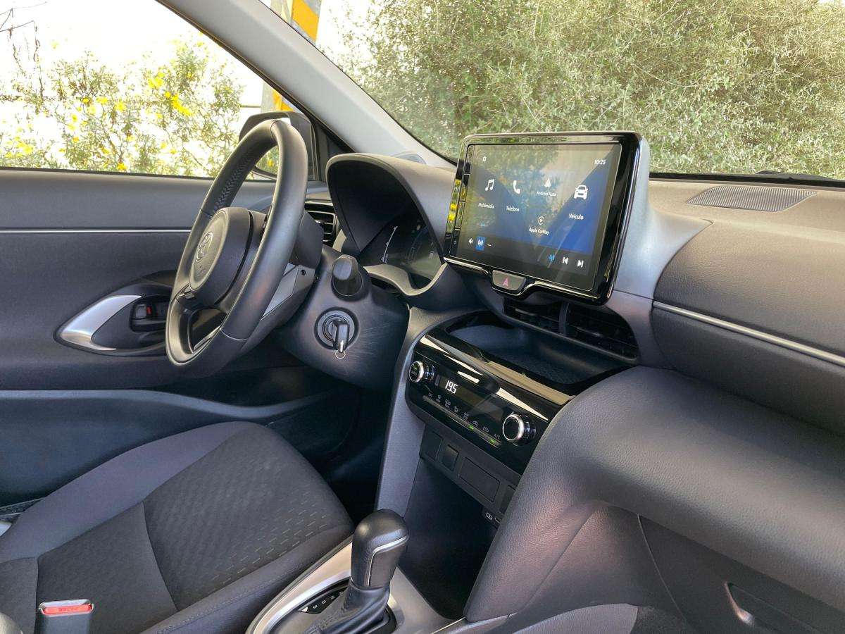 toyota-yaris-cross-2025-hibrido-a-gasolina-1490cc