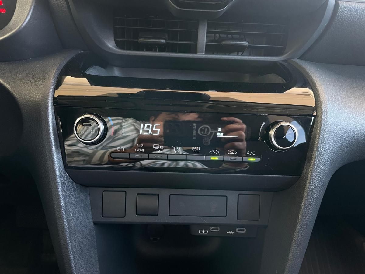 toyota-yaris-cross-2025-hibrido-a-gasolina-1490cc