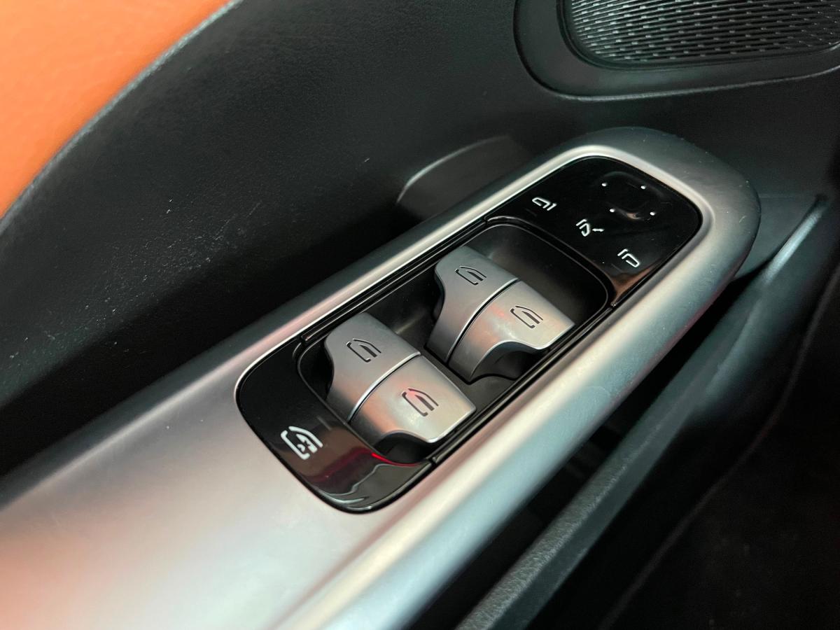 mercedes-benz-classe-c-2022-hibrido-a-gasolina-1999cc