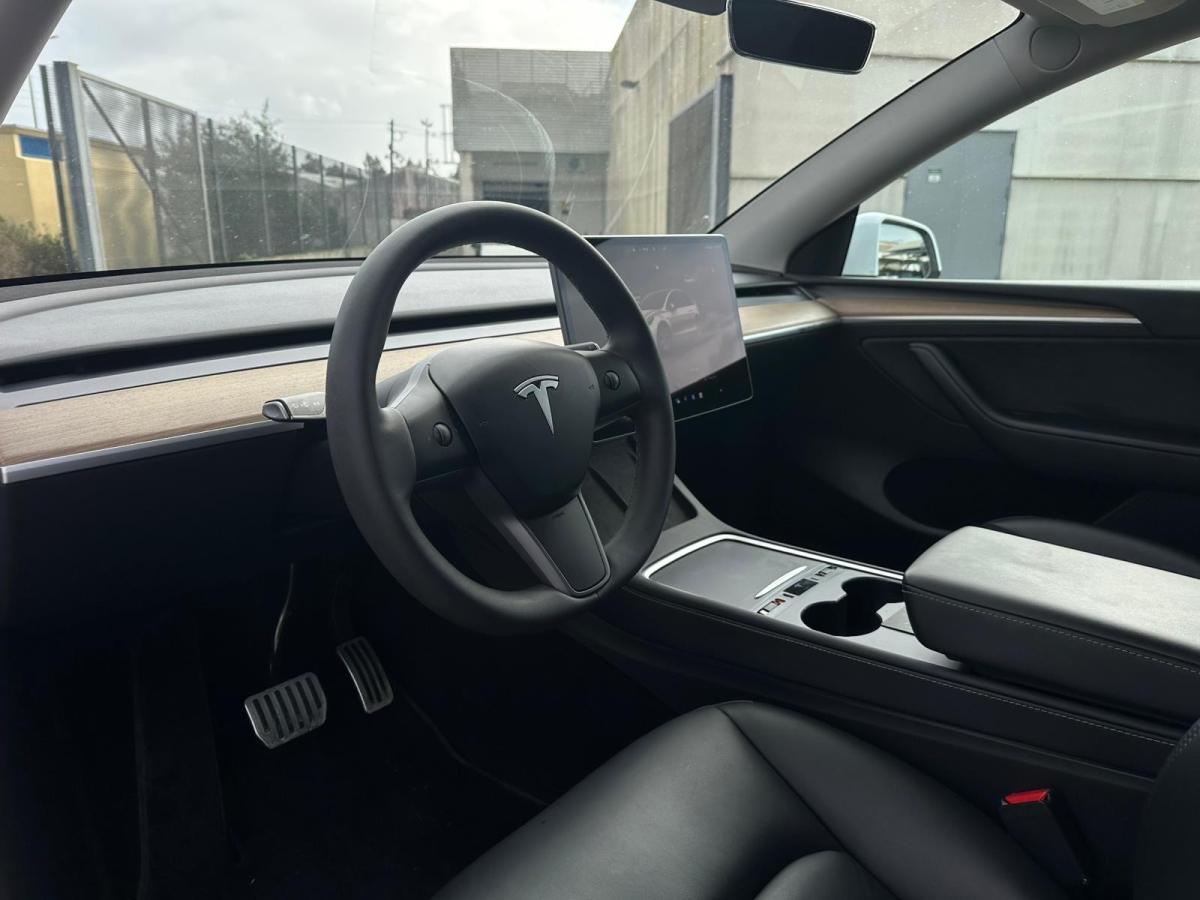 tesla-model-y-2020-eletrico-500cc