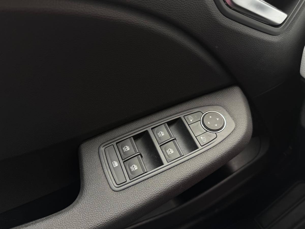 renault-clio-2023-gasolina-999cc
