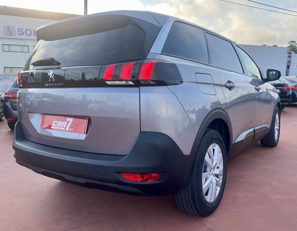 peugeot-5008-2020-diesel-1499cc