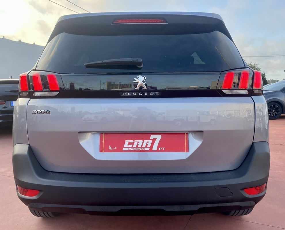 peugeot-5008-2020-diesel-1499cc