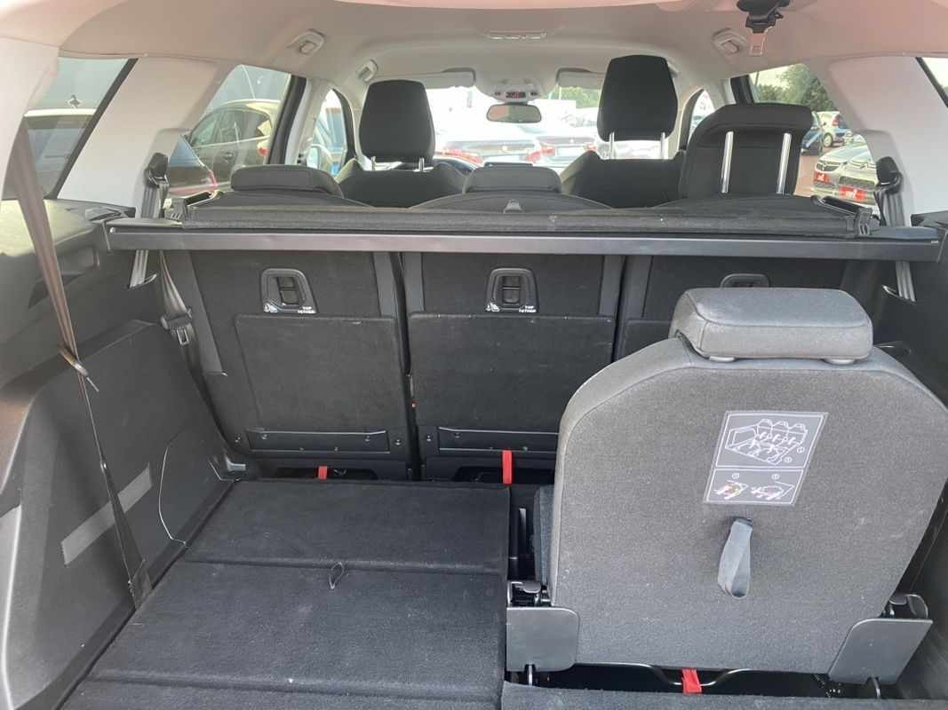 peugeot-5008-2020-diesel-1499cc