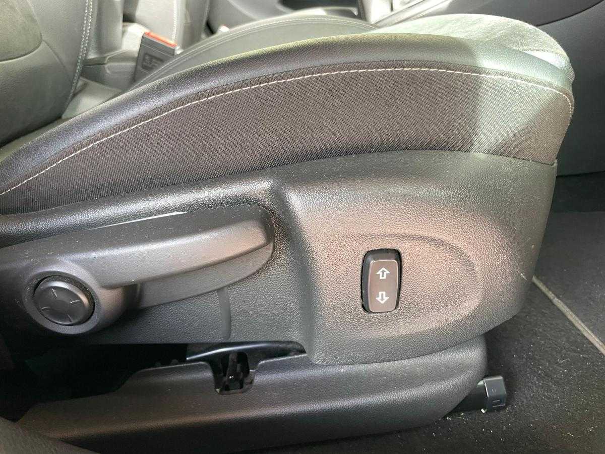 opel-astra-sport-tourer-2020-gasolina-1199cc
