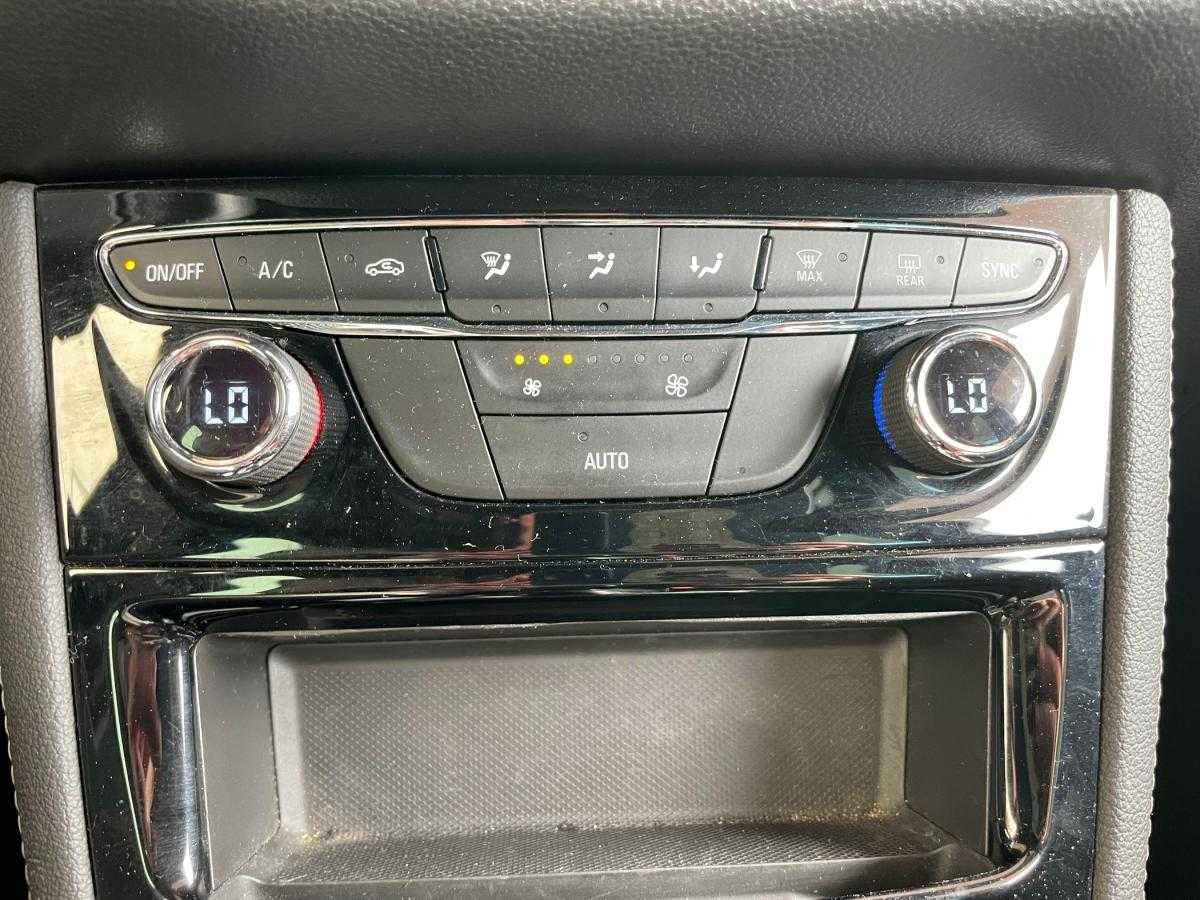 opel-astra-sport-tourer-2020-gasolina-1199cc